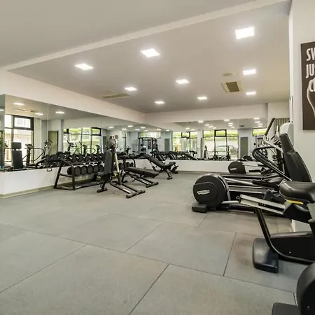 Blue In N Pool Appartement Năvodari