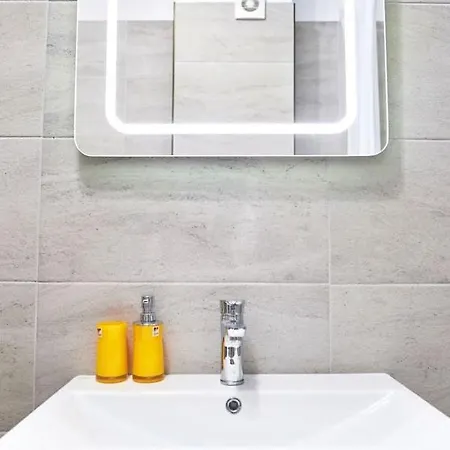 Blue In N Pool Appartamento Năvodari